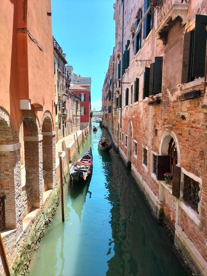 Apartamento Casa Vacanze Venezia C'Est La Vie Mira Exterior foto
